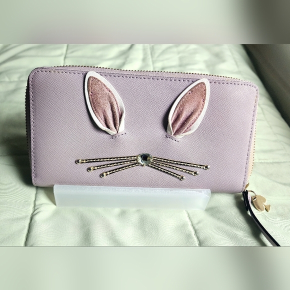Like New Kate Spade Novelty 'Hop To It' Long Wallet - Picture 1 of 10